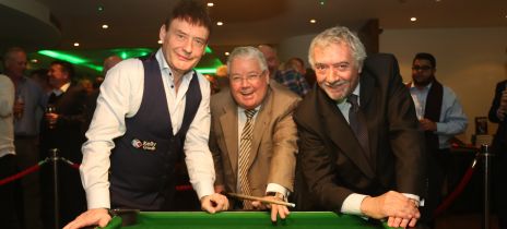 Snooker legend Jimmy White helps the London Irish Ward appeal hit £500,000!